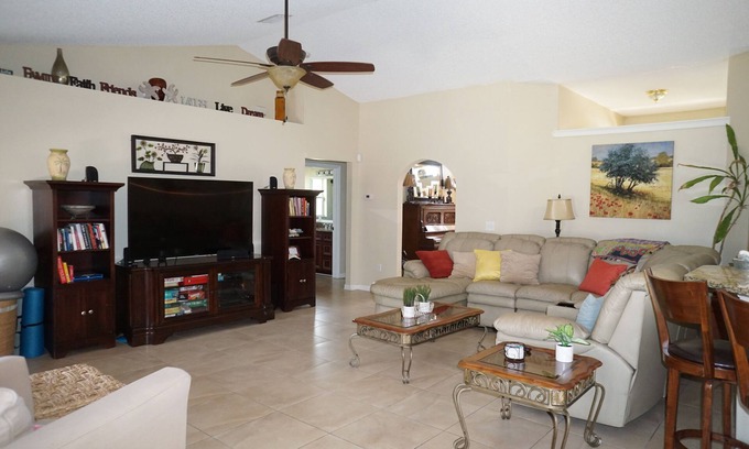 Sebastian Highlands House | Looking for a Great Escape and Tranquil Feeling during your get-a-way!