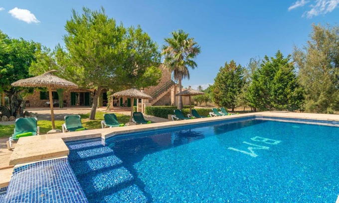 Campos Villa | LOS GIRASOLES