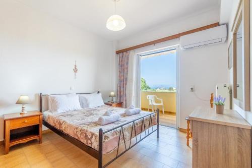 Almiros Beach Apartment | Lotus Apartment 5