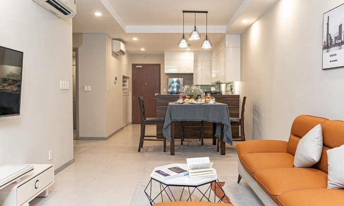 District 4 Apartment | Louisa The Gold View Apartment