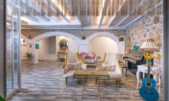 Datca City Center Hotel | Louise'in Konağı