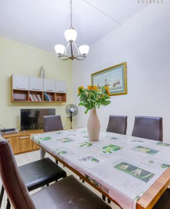 Cospicua Apartment | Lovely 2BR Apt in the Historical town of Bormla by 360 Estates