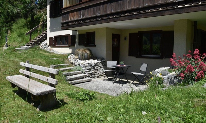 Churwalden Apartment | Lovely apartment for 2 guests with WIFI, TV and balcony