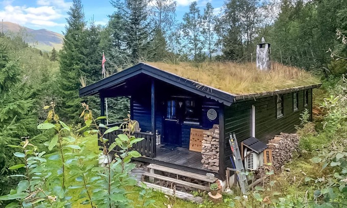 Møre og Romsdal House | Lovely home in Stranda with WiFi