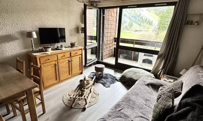 Correncon-en-Vercors Apartment | Lovely studio at the foot of the slopes