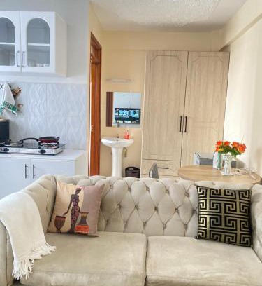 Nanyuki Bed & Breakfast | Lucky House
