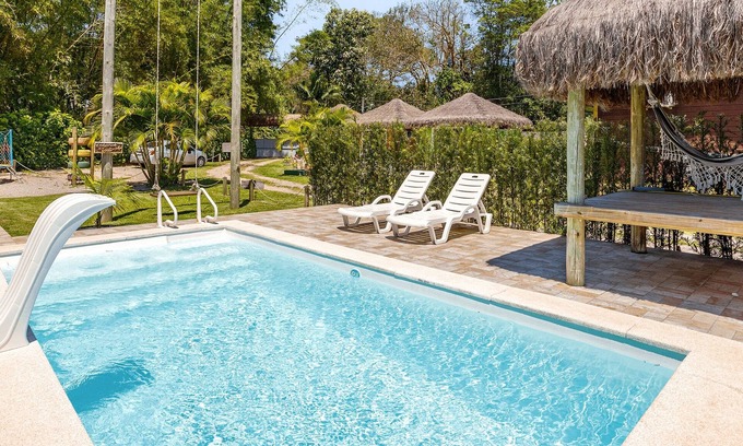 Vargem Pequena Cabin | LUGA Tucano Cabin - Pool & Gourmet Area