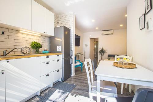 Bidol Apartment | LunArta Apartments