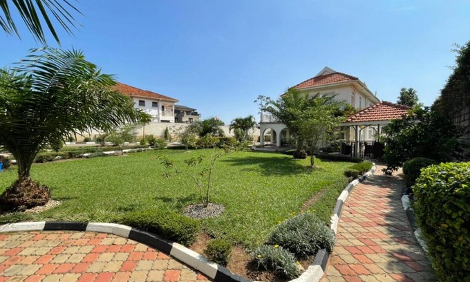 Bugolobi Apartment | Luthuli Home