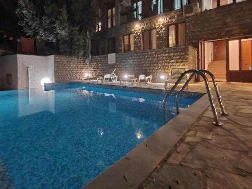 Petrovac Apartment | Lux Apartment