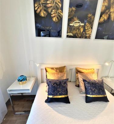 Erzsebetvaros Apartment | Luxe CENTRAL Studio with POOL, PARKING & AC