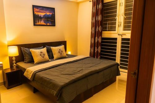 Thite Nagar Apartment | LuxeBnb - 2bhk Kharadi