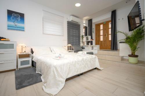 Hvar Old Town Apartment | LUXOR Hvar - Main Square Apartments