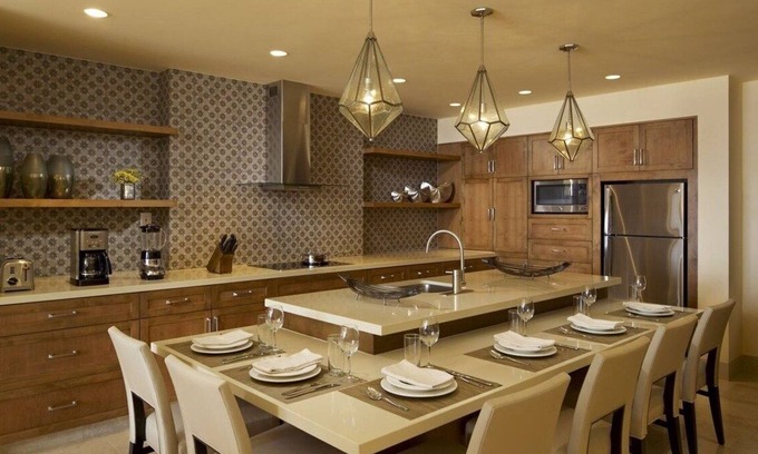 Los Cangrejos II y III Resort | Luxurious 2-bedroom Presidential suite within a 5-star resort in Cabo San Lucas