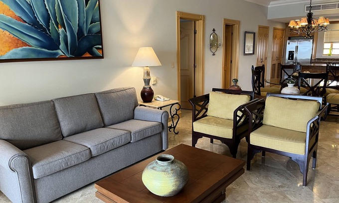 Flamingos Apartment | Luxurious 4 diamond 2 bedroom suite on Riviera Nayarit