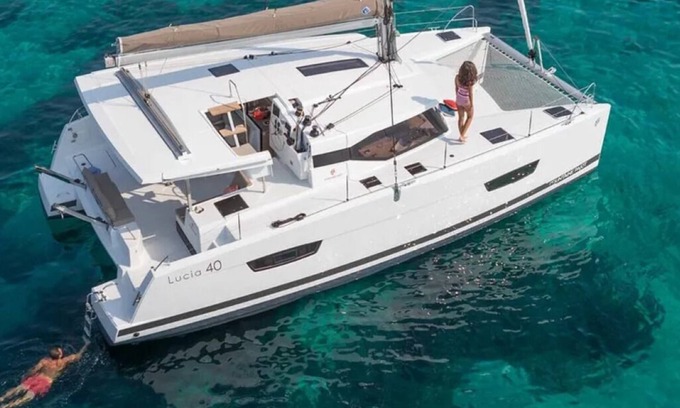 Key West Boat Rental | Luxurious 40' Sailing Yacht located in a beautiful resort! VRBO NEW OFFER!