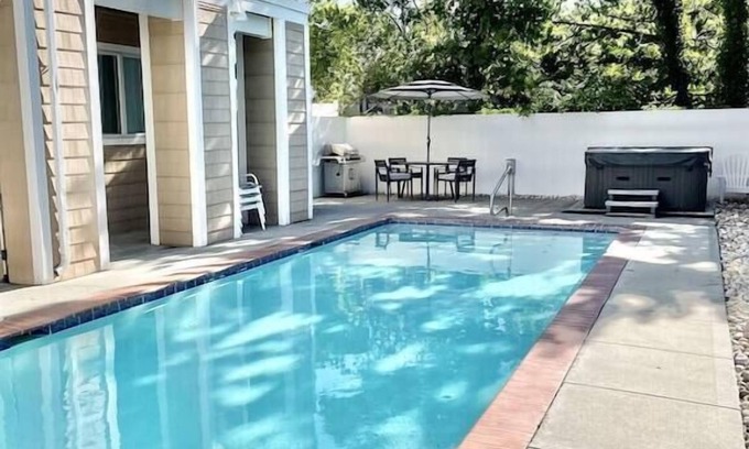 Dewey Beach House | Luxurious Dewey Beach Home: Ocean Views, Pool, Hot Tub & Near North Indian Beach