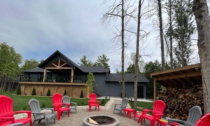 South Bruce Peninsula Cottage | Luxurious New built Cottage