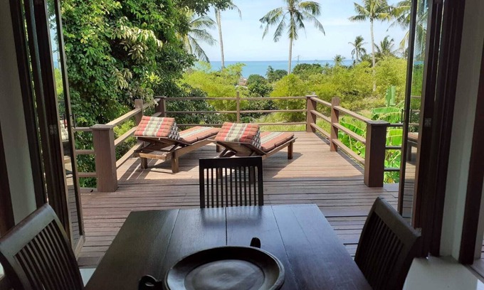 Ko Pha-ngan Villa | Luxury 3 Bed Villa 5 Min Walk to Beach, Now with 20% Discount from £60/day
