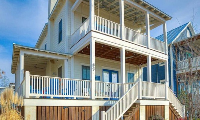Eufaula House | Luxury 4B/2.5B Lake Retreat