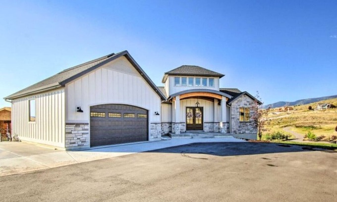 Fish Haven House | Luxury Amenities, Game Room, Pool & Hot Tub Access!