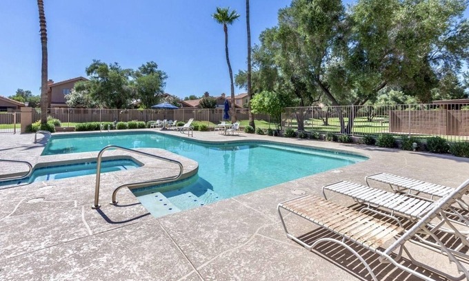 Santiago House | Luxury home! Heated pool, spa, spacious 3BR w Office, Pet friendly, Golf!