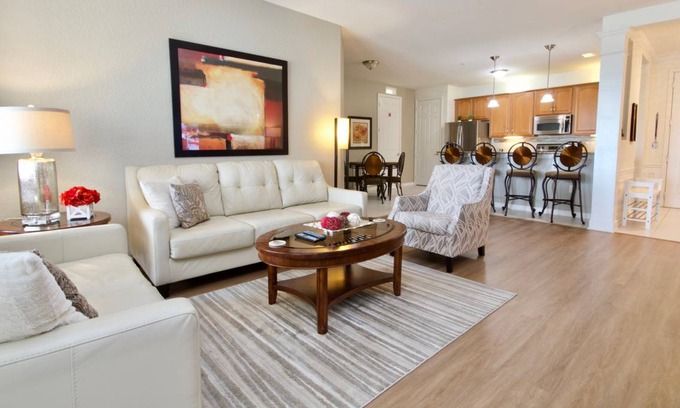 Florida Central Atlantic Coast Apartment | Luxury Lake View Delight Condo Near Pool and Parks NEW!