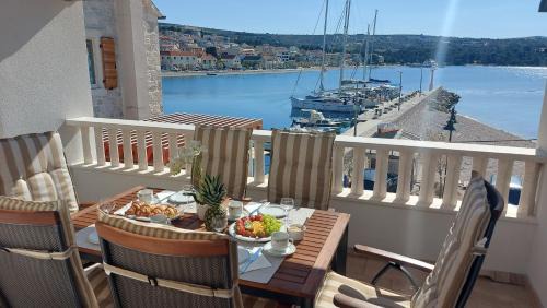 Primosten Apartment | Luxury Penthouse Roberta