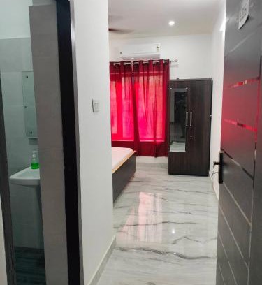 Mohangarh House | Luxury room Near IIM College