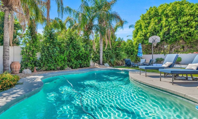 Paradise Park Vista House | Luxury Scottsdale Kierland Home w/Backyard Oasis