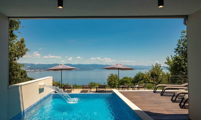 Opatija Villa | Luxury Villa Aspecta with Pool