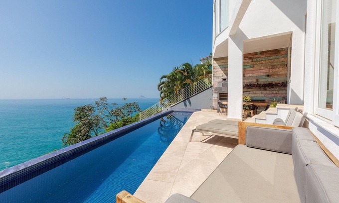 Joatinga Villa | Luxury villa in Joa with swimming pool - Joa003
