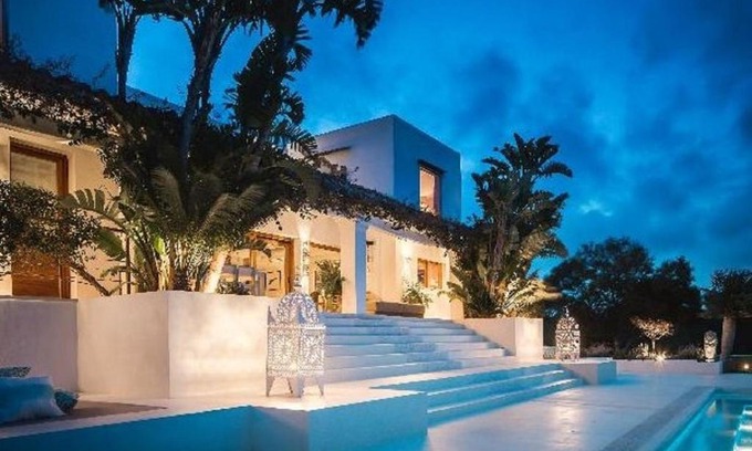 Ibiza Town House | Luxury Villa in Playa D'en Bossa