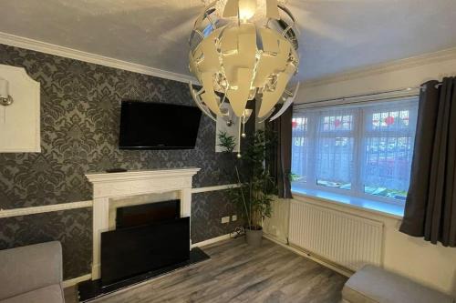 Willenhall House | M6 Jct 10 Contractor Ready Nr Willenhall Walsall