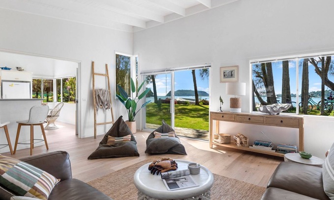 Great Mackerel Beach Cottage | Mackeral Beach Cottage + Cabin by TCC