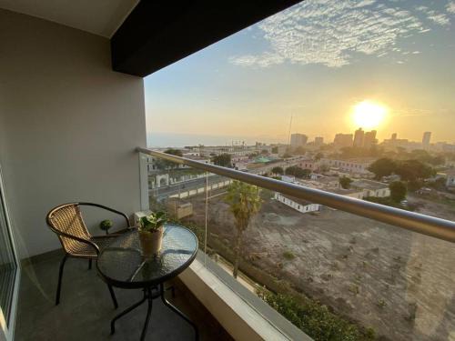 Magdalena del Mar Apartment | Magdalena Cricket 3BR Vista al mar