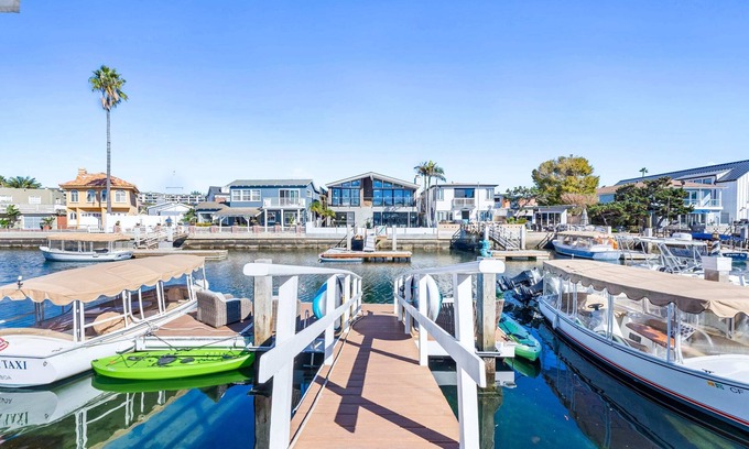 West Newport House | Magical BayFRONT Home w/Epic Dock + Hot Tub