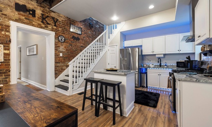 East Market District House | Magical Fairytale Stay in Nulu Historic District
