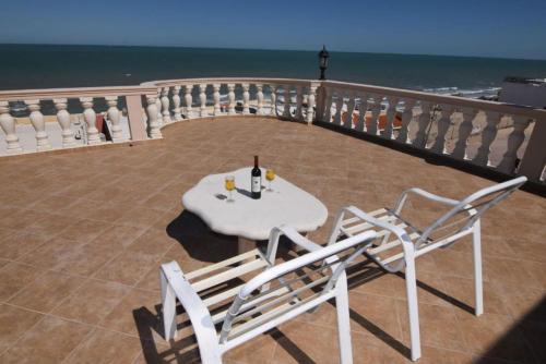 Villas de Las Palmas House | Magnificent Beach side home with WiFi Jerry`s condo #1
