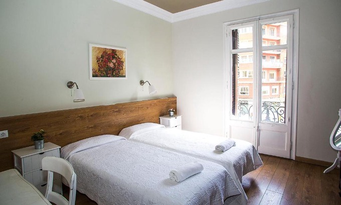 Sant Antoni Apartment | Mai & Maud Paralel Apartment