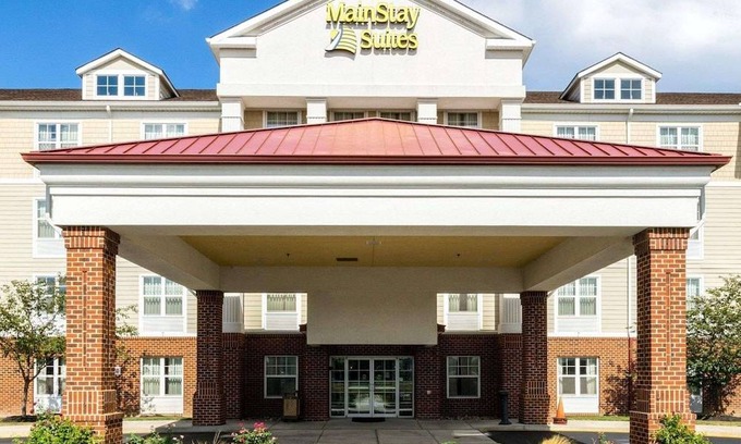 Dover Hotel | MainStay Suites Dover