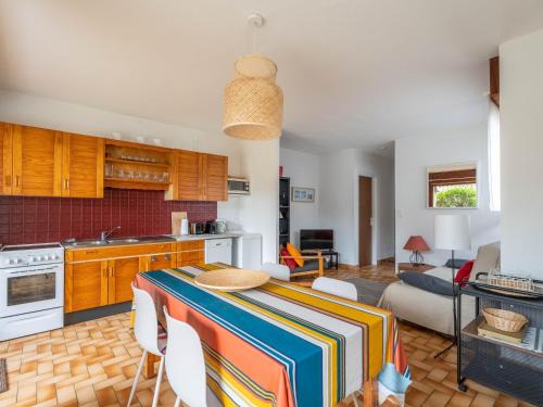 Mimizan House | Maison 6 pers. à Mimizan, bord de courant, forêt et océan, 3 étoiles, tout confort, ménage inclus - FR-1-50-80