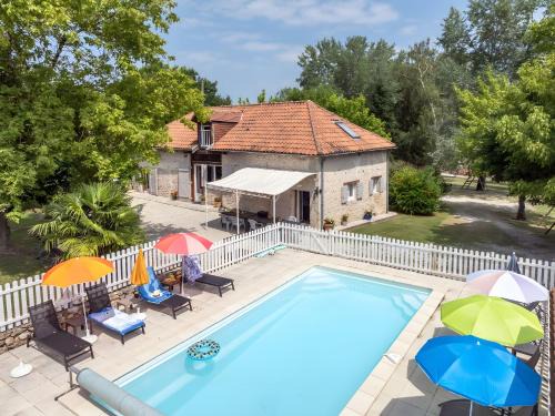 Limeyrat House | Maison De Charme Avec Sa Piscine