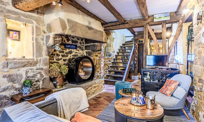 Port de St Goustan House | Maison du Bosco by Interhome