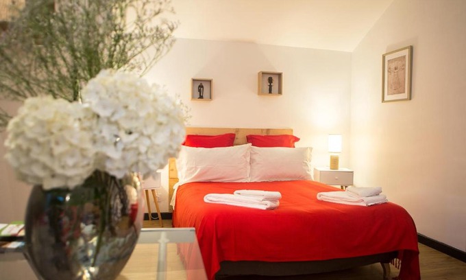Le Burgaud Bed & Breakfast | MAISON MAUPAS Chambre Rouge