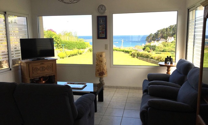 Tredrez-Locquemeau House | Maison vue Mer, Jusqu'à 6 Personnes, Locquemeau, Côte Nord Bretagne