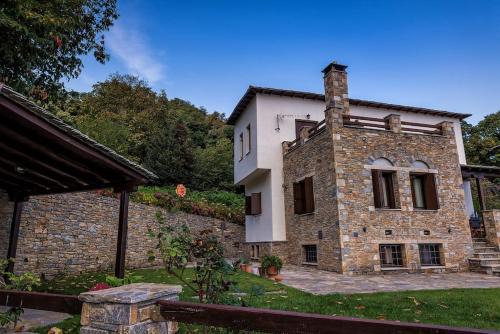 Tsagarada House | Maisonette in Tsagarada with Impressive View