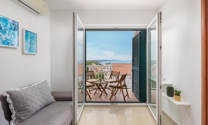 Krizna luka Apartment | Maki Apartments