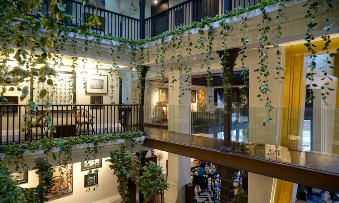 Old City Hotel | Makkachiva