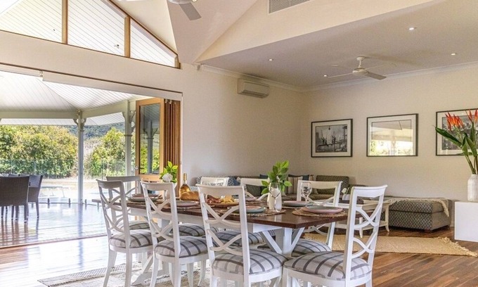 Craiglie House | Malabar Estate- Relax in complete privacy & Only a short drive to Port Douglas and Four Mile Beach